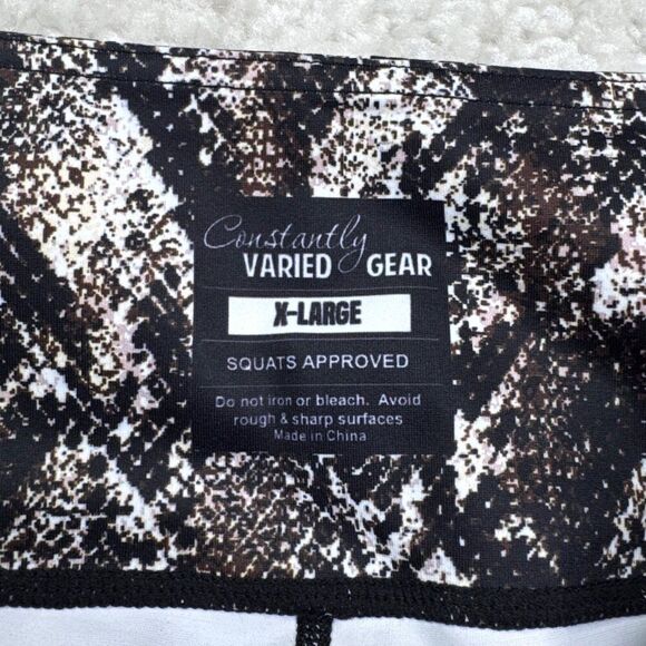 Constantly Varied Gear Medusa Capri Legging Snakeskin Print - Picture 4 of 9